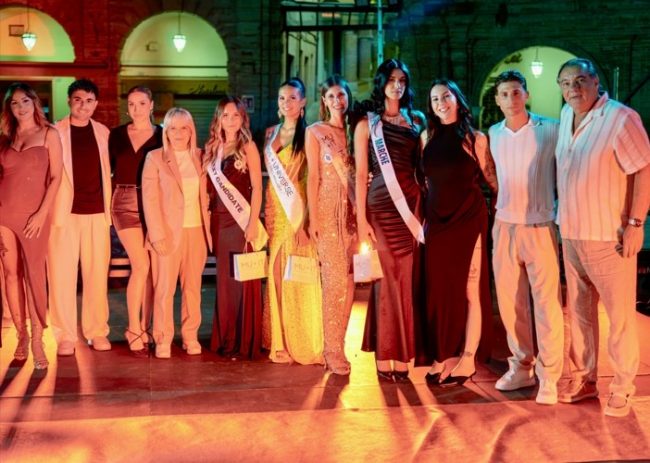 miss universo 2