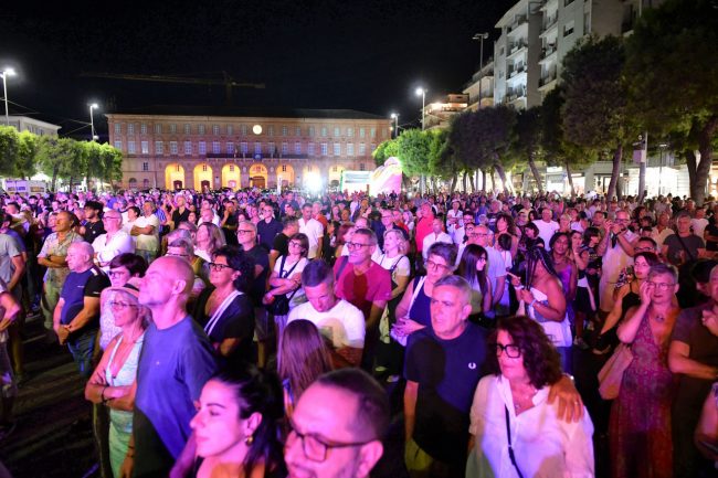 notte di ferragosto - cover band vasco piazza xx settembre - civitanova - FDM (2)