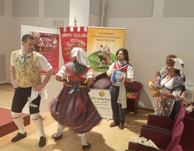 pistacoppi festival folklore macerata (4)