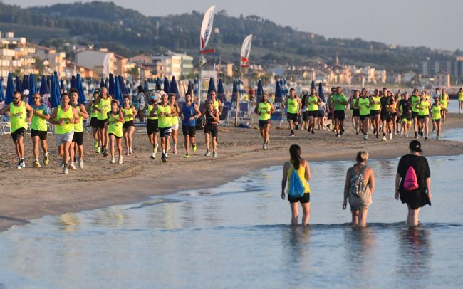 stracivitanova all'alba 20206 - lungomare e spiaggia - civitanova - FDM (16)