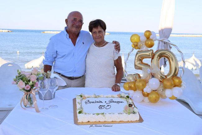 Giuseppe Camacci Menichelli ed Erminia Bianchini 50 anni matrimonio (4)