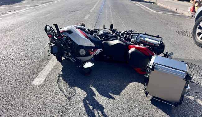 incidente auto moto statale civitanova (4)