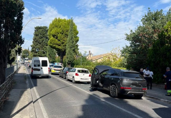 incidente cimitero macerata 4