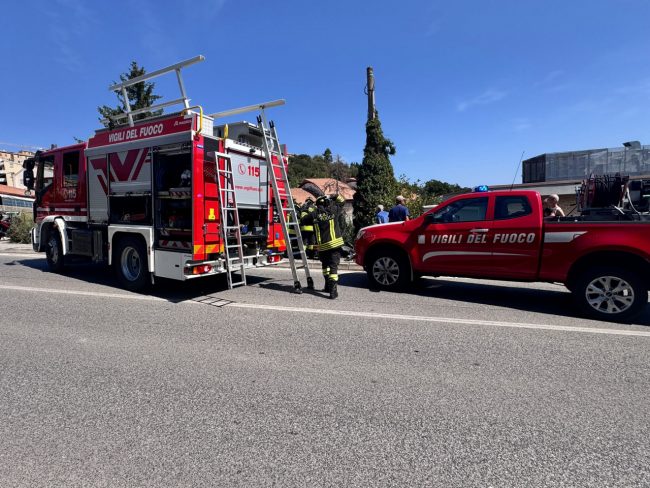 incidente morrovalle vigili del fuoco (2)