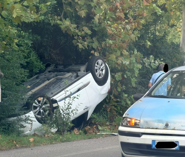 incidente porto recanati
