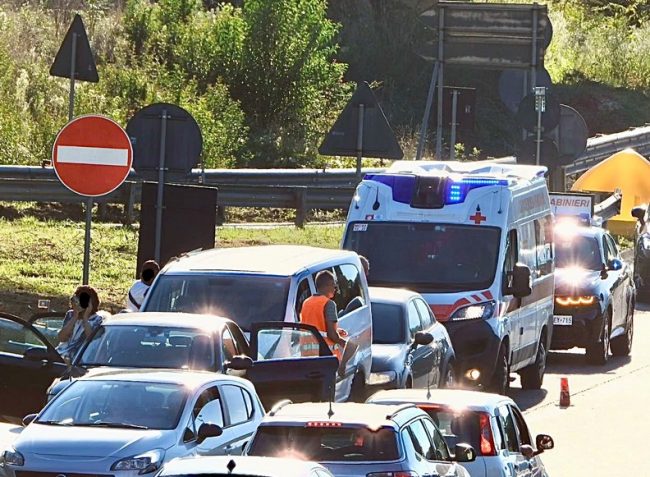 incidente superstrada corridonia (3)