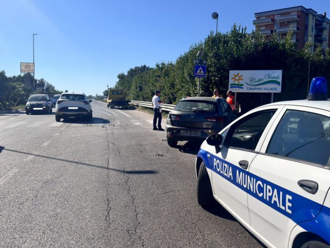 incidente tamponamento statale porto potenza civitanova (6)