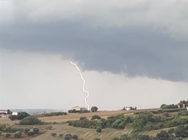 temporali montecosaro nubi (1)