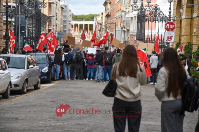 Manifestazione Studenti_FF-1
