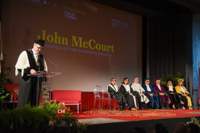 McCourt_Colm Tobin_Unimc_FF-4