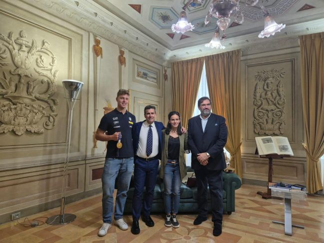 Simone Deromedis (asinistra) e Federica Sileoni