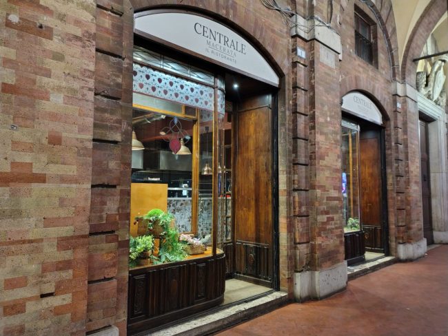 centrale pizzeria1