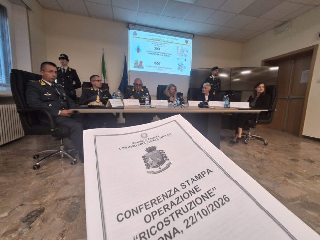 conferenza stampa operazione ricostruzione 5