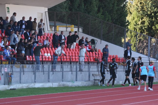esultanza gol foligno