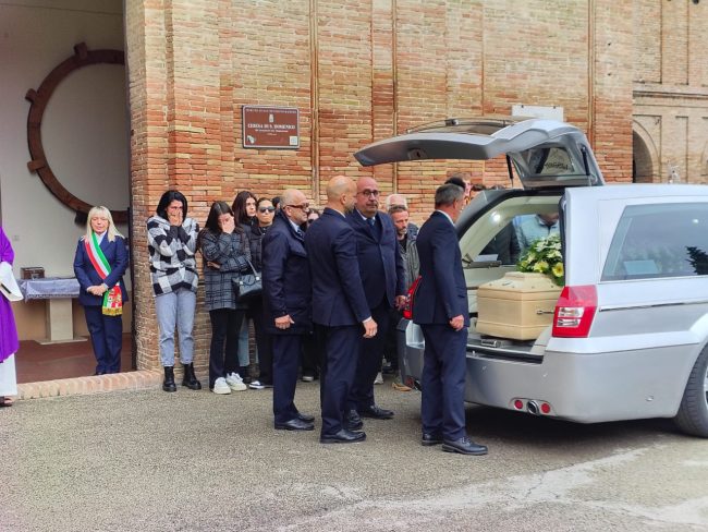 funerale stefano fiori 10