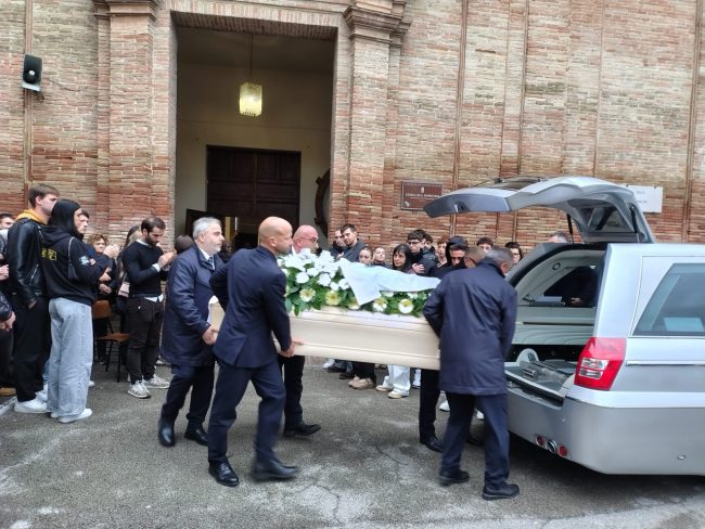 funerale stefano fiori 12