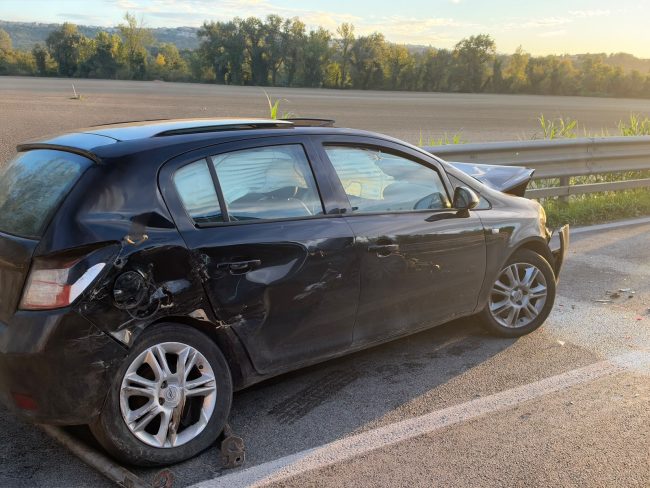 incidente 8 feriti2