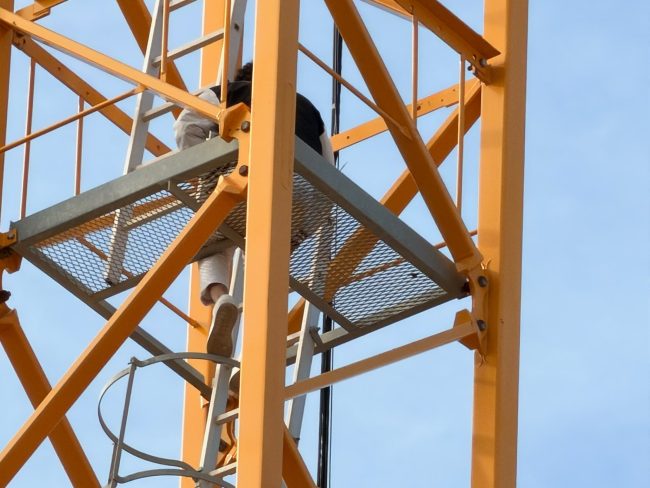 operai gru tolentino venerdì (2)