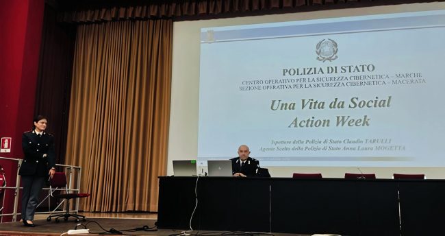 una vita da social questura 2