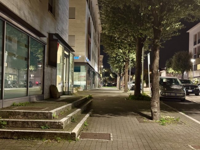 venturelli agenzia via versiglia civitanova 4